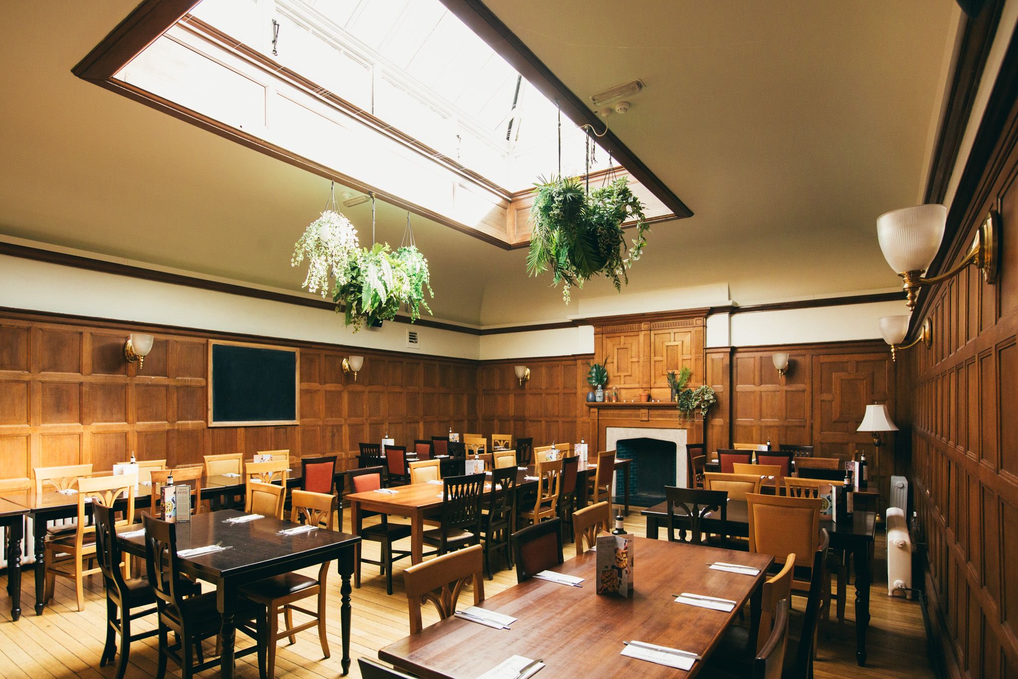 web__ask-italian-Faversham-2017__38A0011 