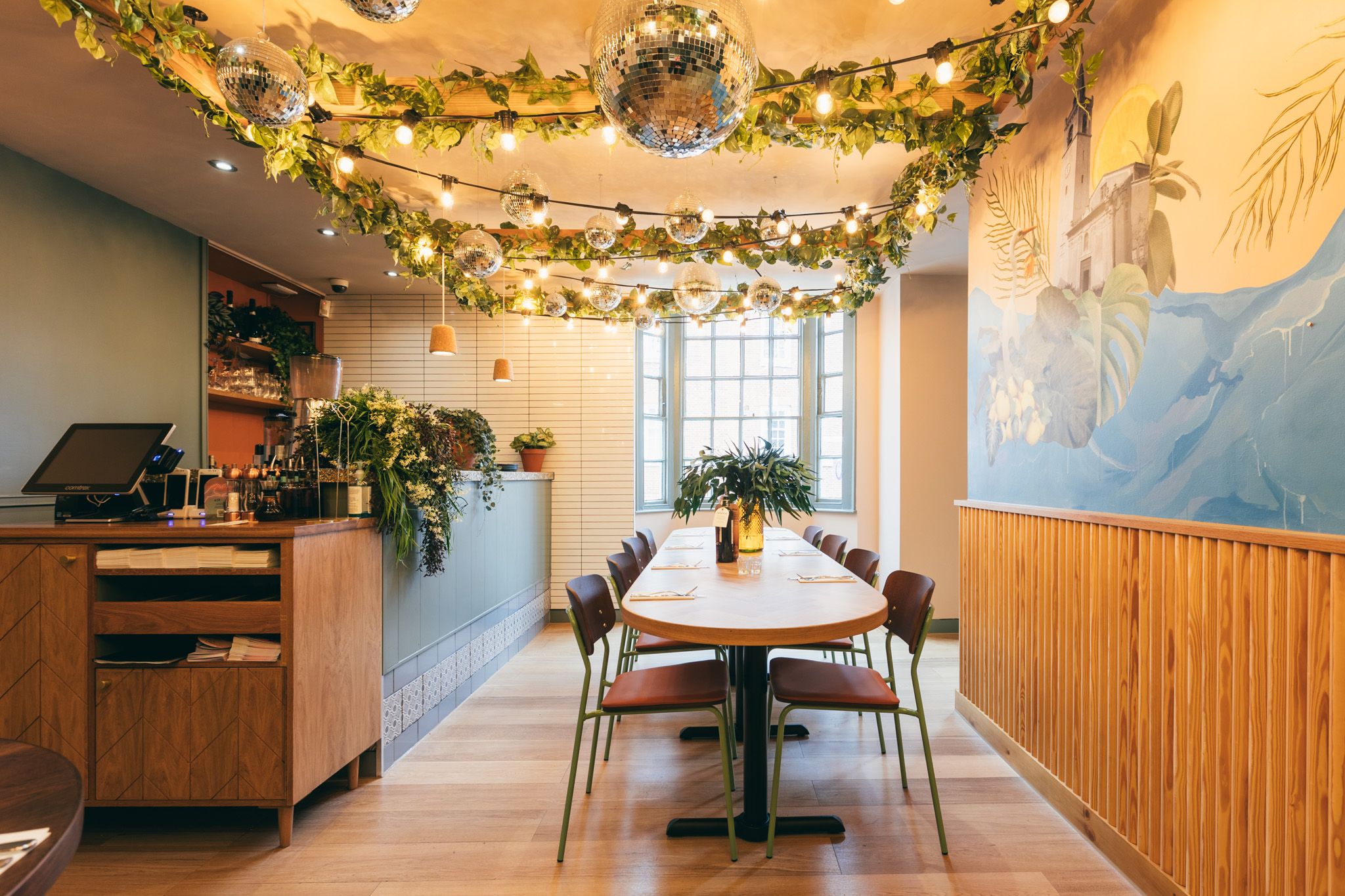 web__ask-italian-horsham-2022_CLW_5276-HDR 