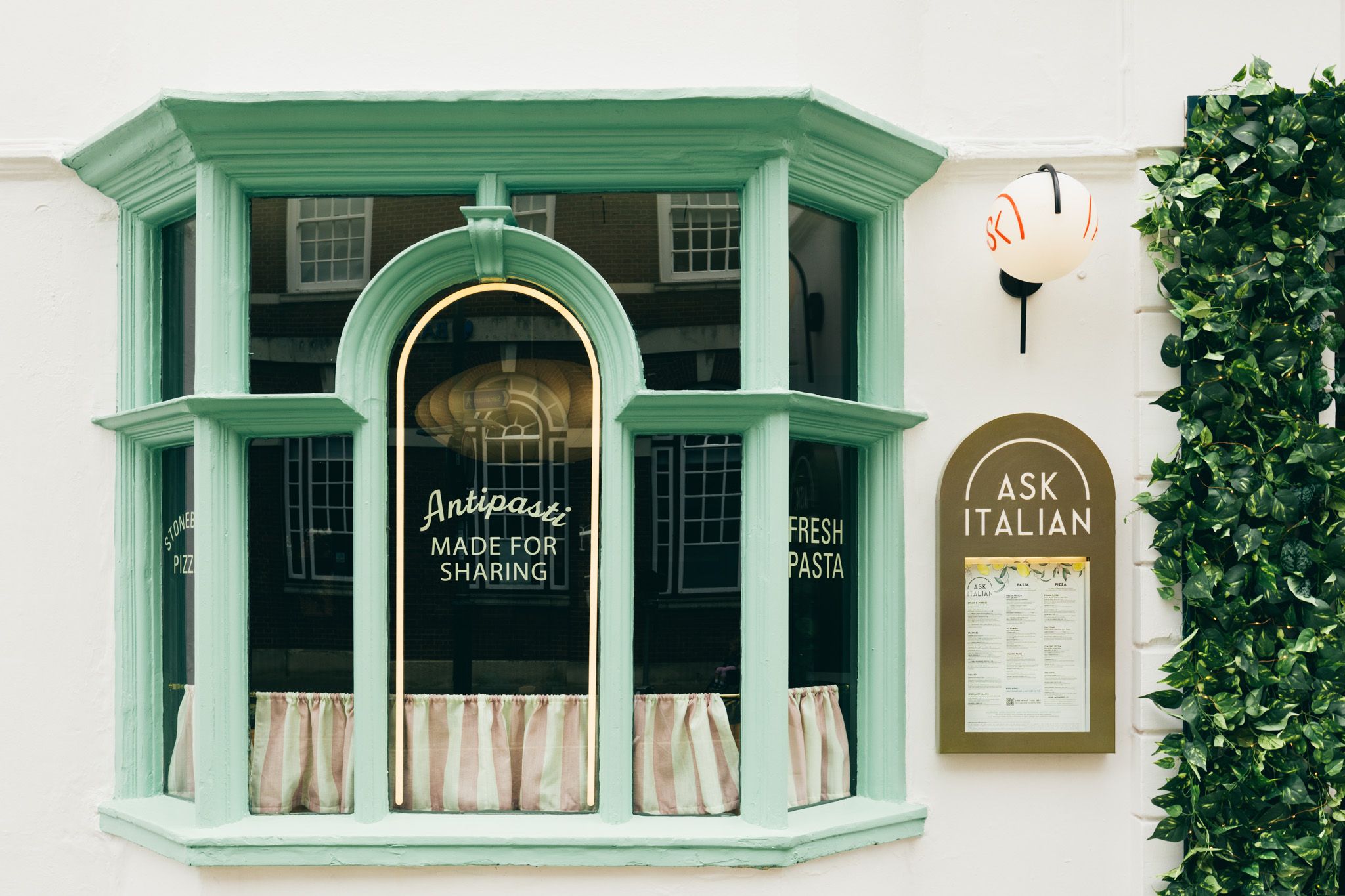 web__ask-italian-horsham-2022_CLW_5347 